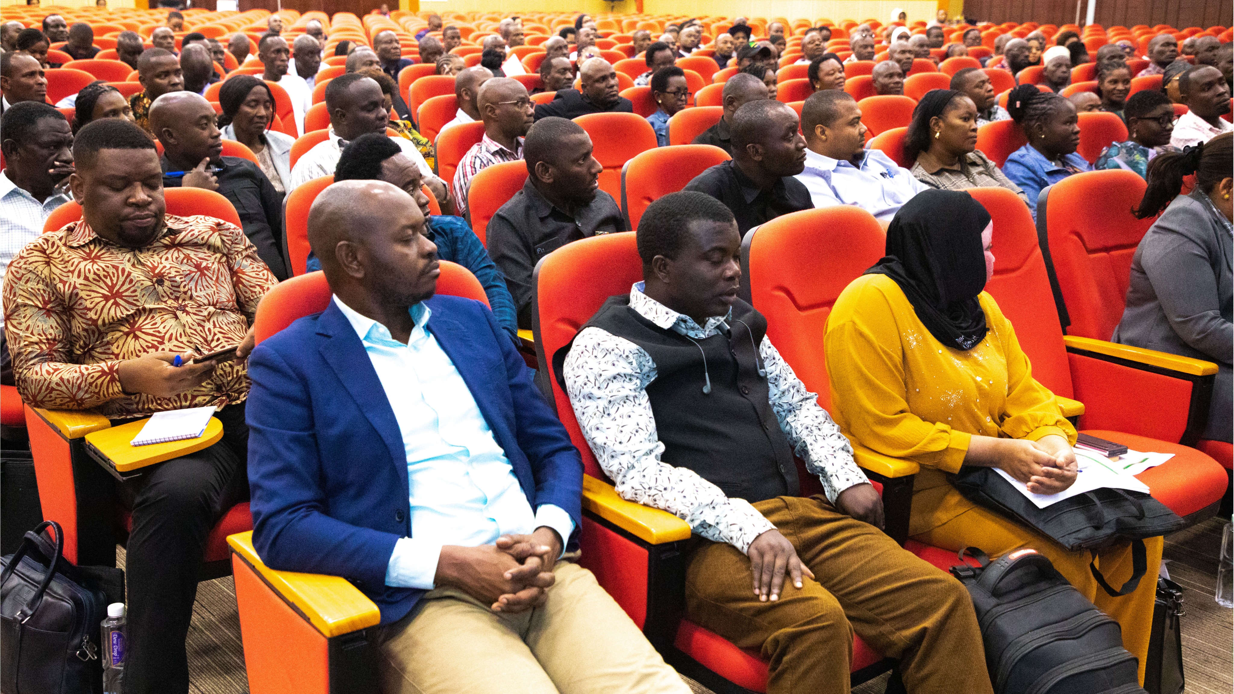 Baadhi ya wawakilishi wa taasisi na asasi za kiraia kwenye kikao kazi cha Tume Huru ya Taifa ya Uchaguzi na taasisi na asasi hizo kilichofanyika Mkoani Dodoma.